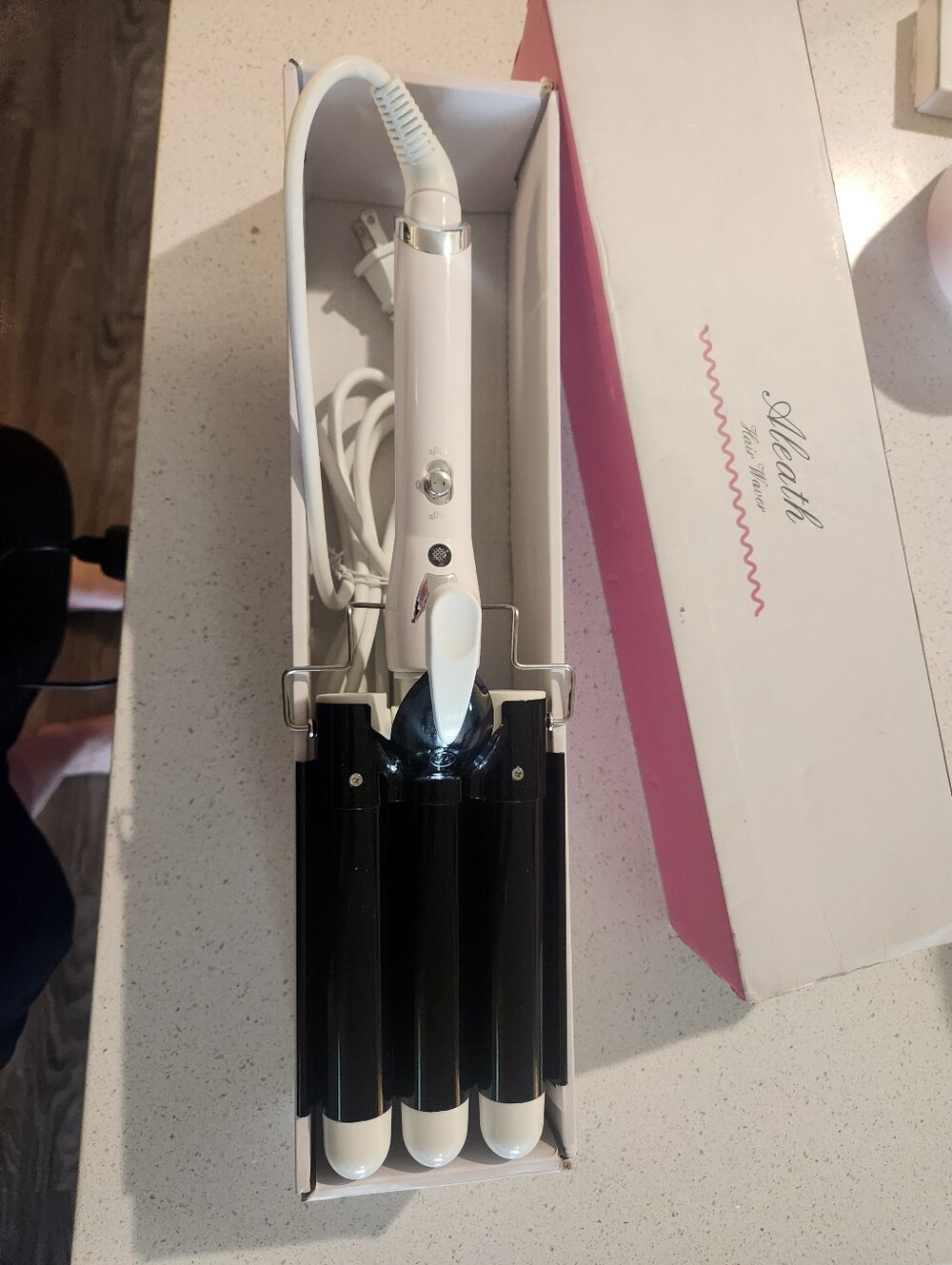 White Triple Barrel Hair Waver Curling Iron - Unknown Brand